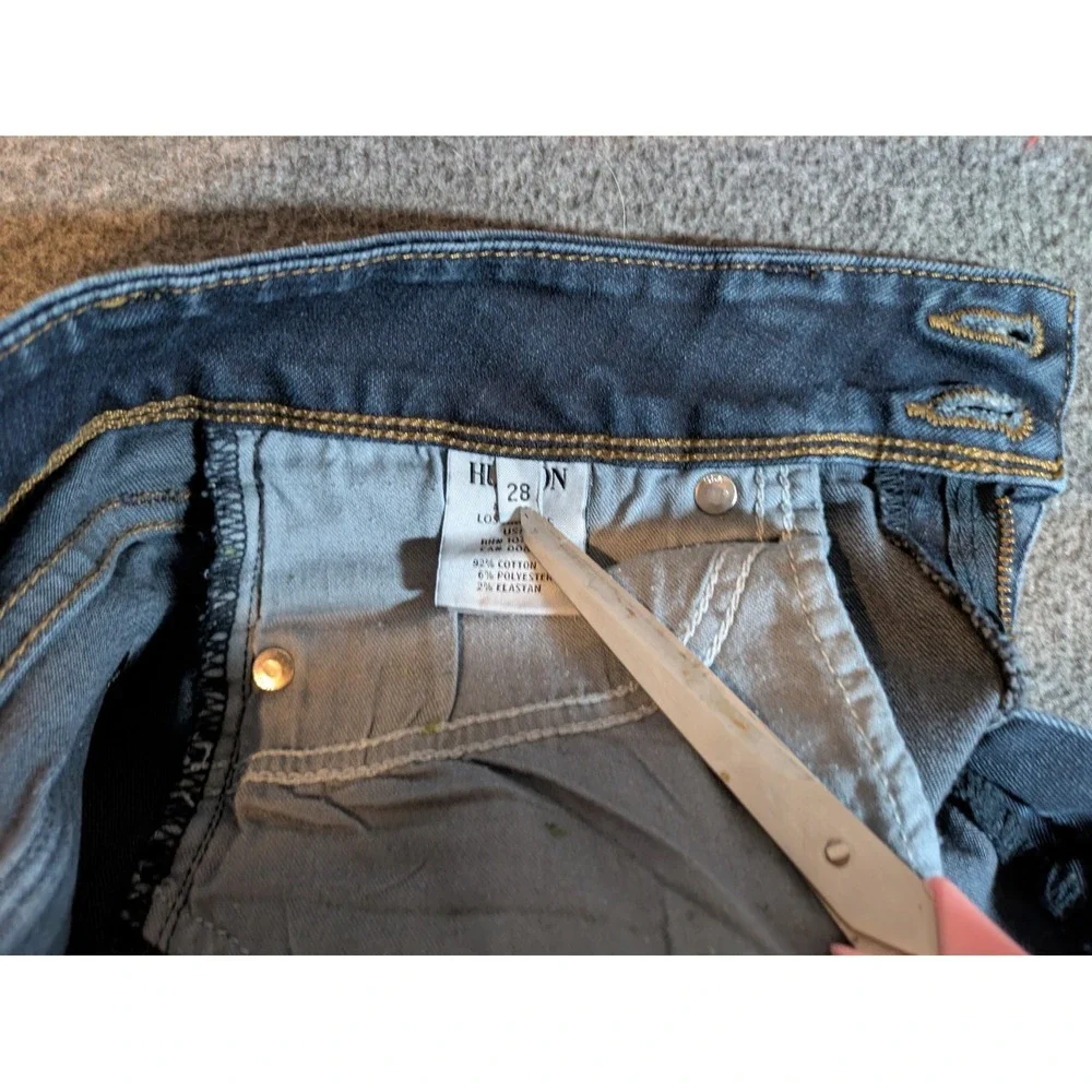 Hudsons Bay Company product pair